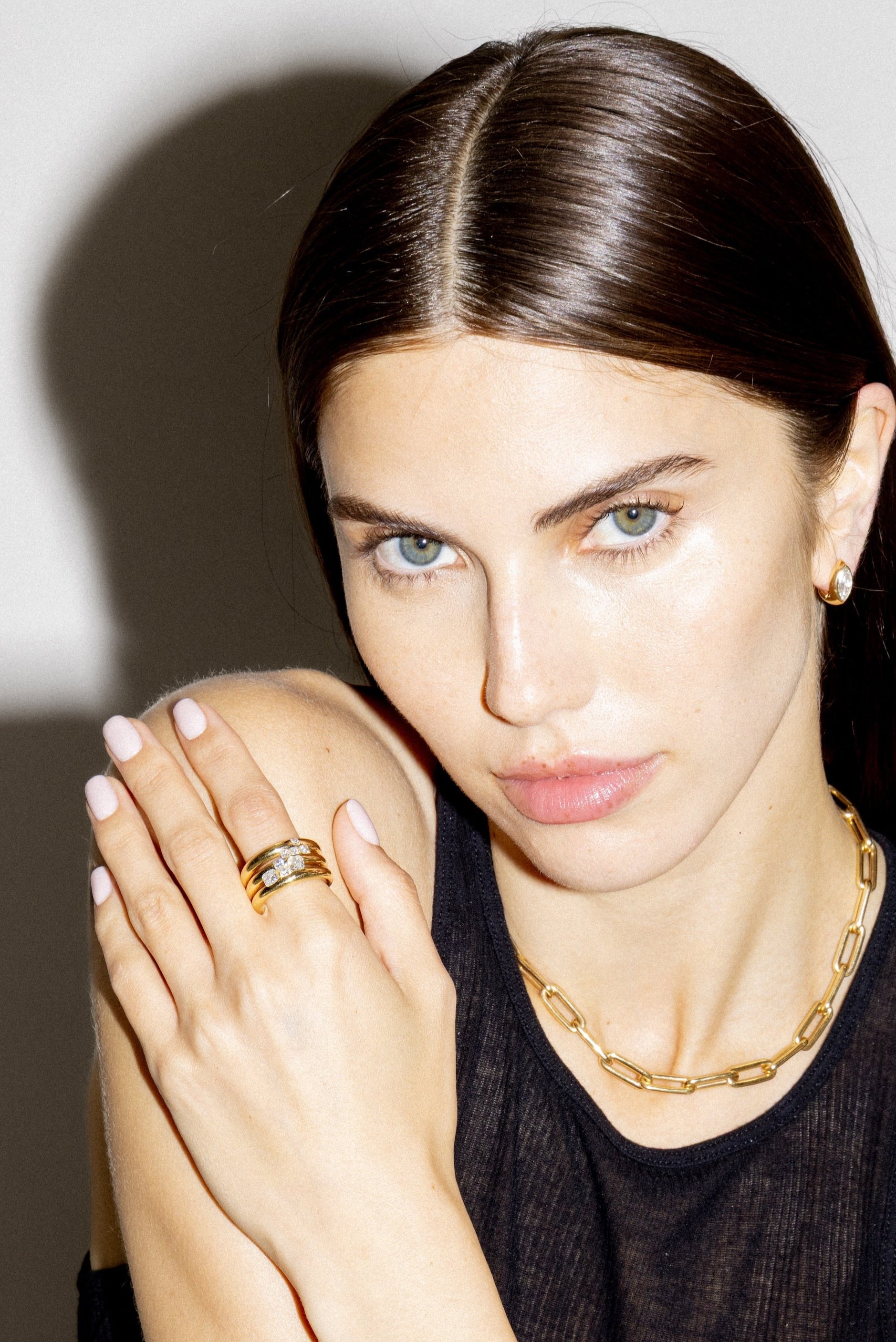 CLUSTER STACK RING